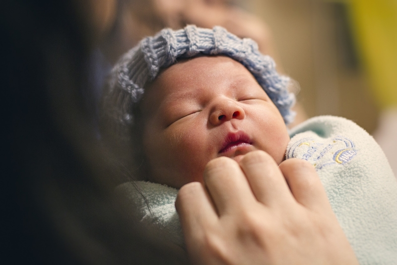 Schlafendes und zufriednens Baby
